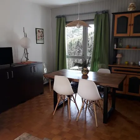 דירה P3 Rez De Jardin ברסלונט